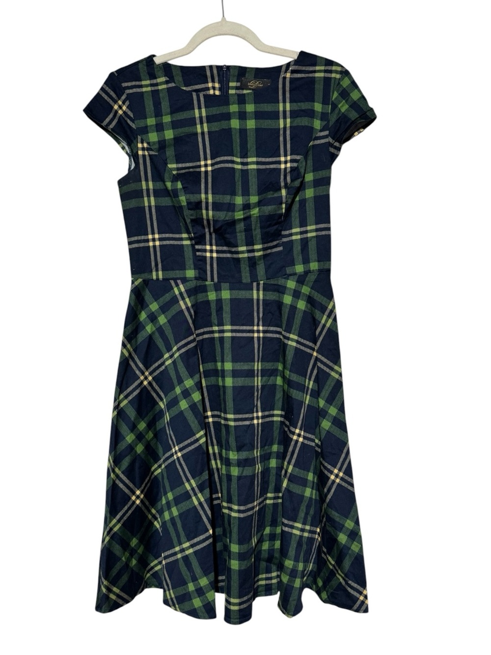 Plaid Fit Flare Dress Size Medium Vintage Retro Cap Sleeve Holiday Christmas